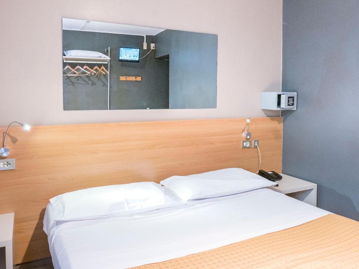 Hotel Doria Nago-Torbole Luaran gambar