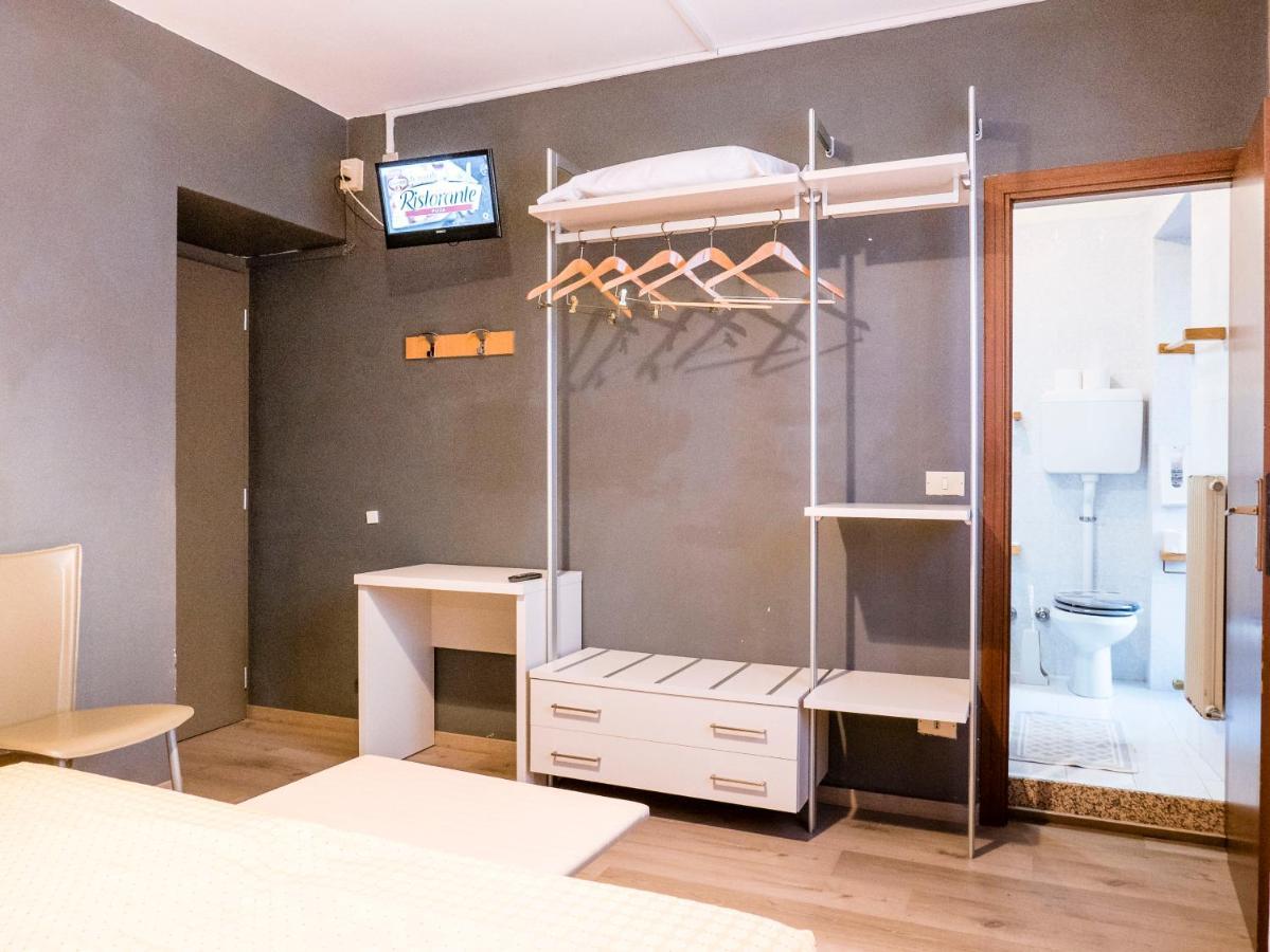 Hotel Doria Nago-Torbole Luaran gambar
