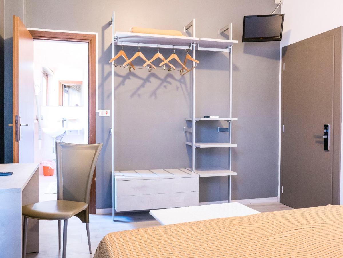 Hotel Doria Nago-Torbole Luaran gambar