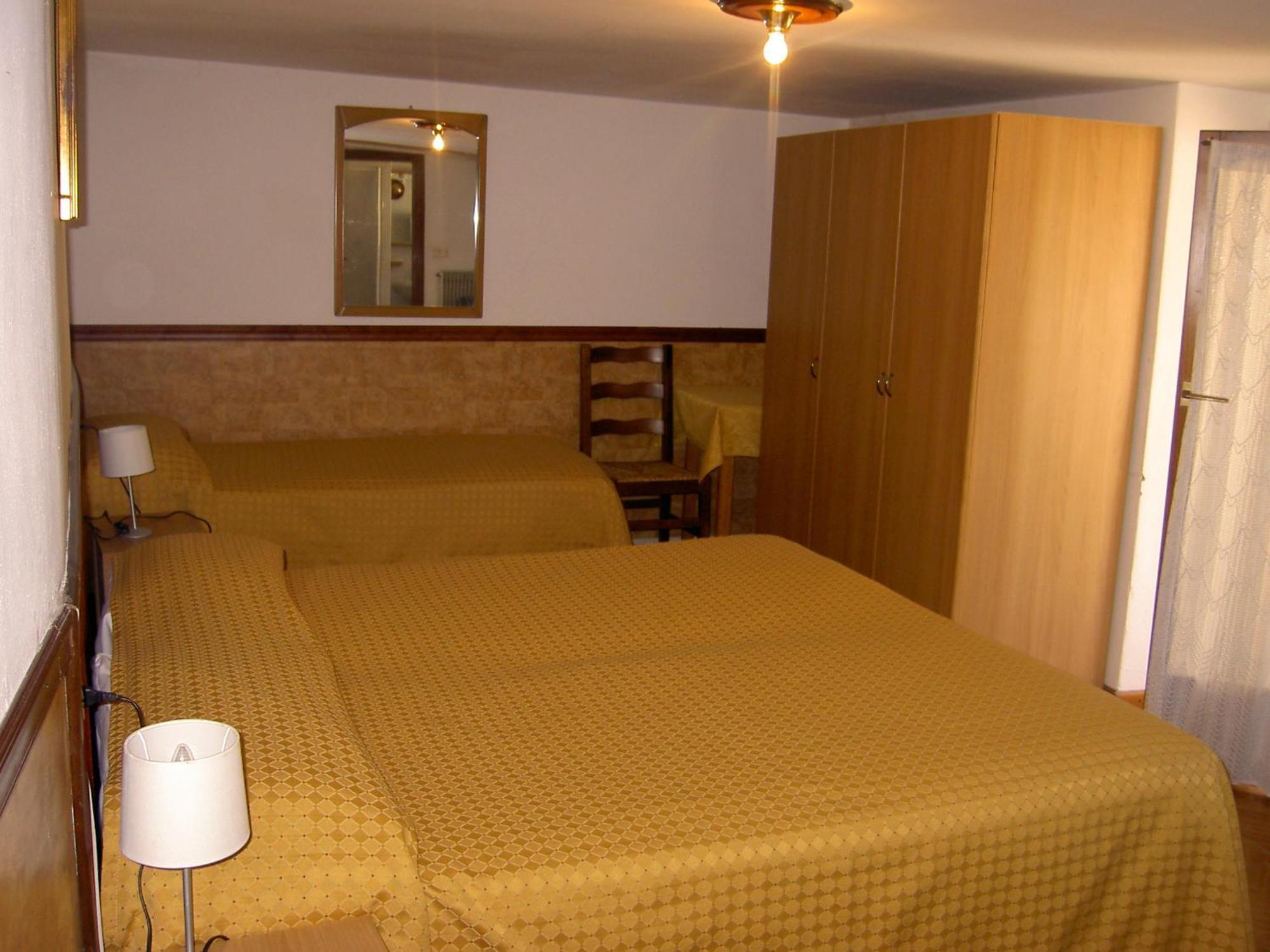 Hotel Doria Nago-Torbole Luaran gambar