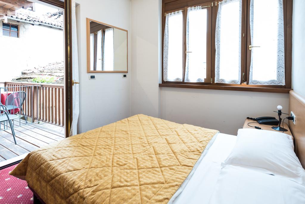Hotel Doria Nago-Torbole Luaran gambar