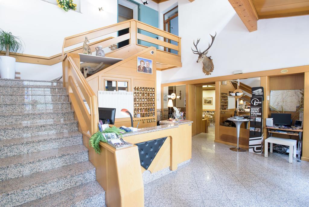 Hotel Doria Nago-Torbole Luaran gambar